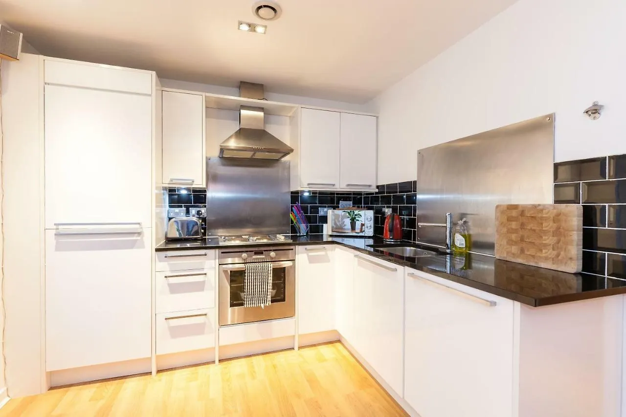 Modern Two Bedroom Apartments Edinburgh